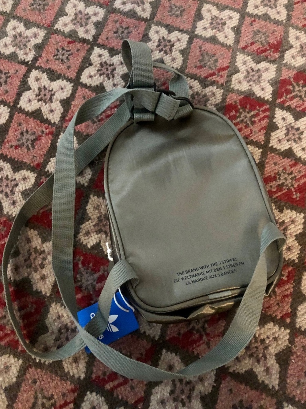 Adidas Mini Backpack Stash Bag Olive Green NWT - Picture 2 of 4